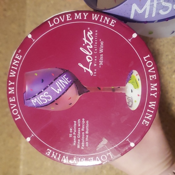 Lolita Miss Wine glass - Picture 3 of 7